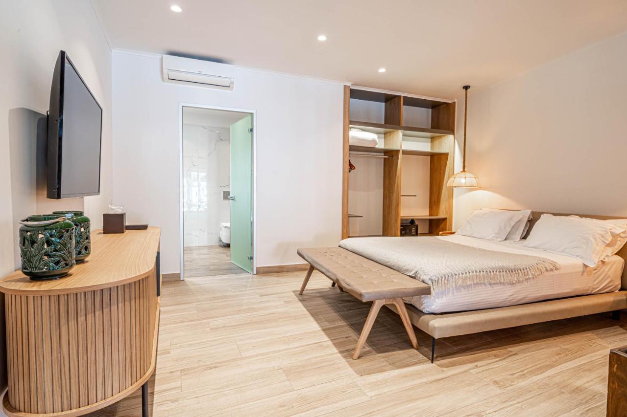 F & S Lounge Suites Parga Dış mekan fotoğraf